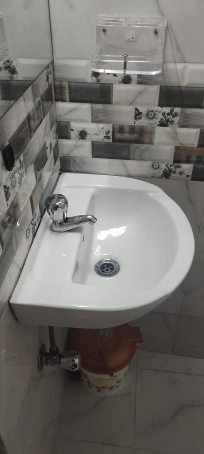 Hotel Golden Galaxy Mumbai Ngoại thất bức ảnh